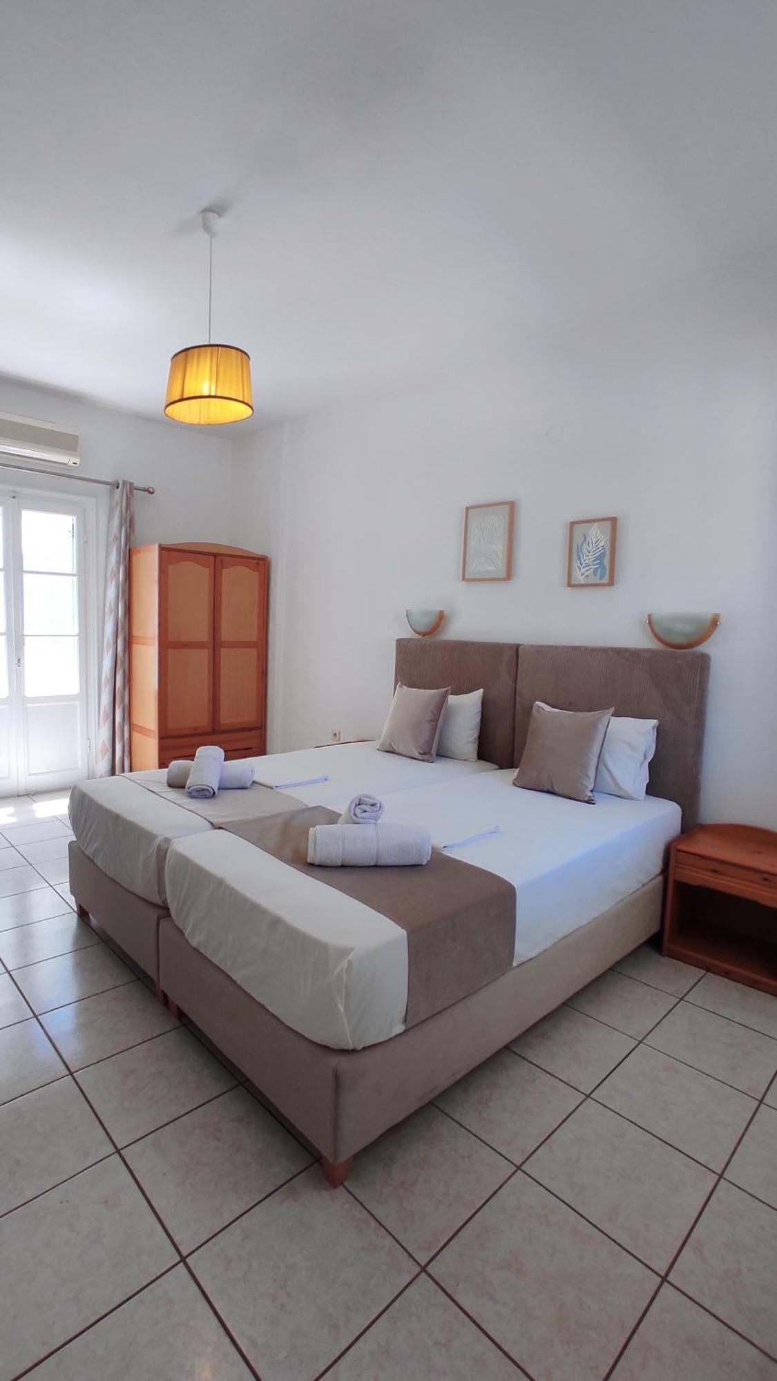 Astrofegia Rooms And Apartments Kamares  Bagian luar foto