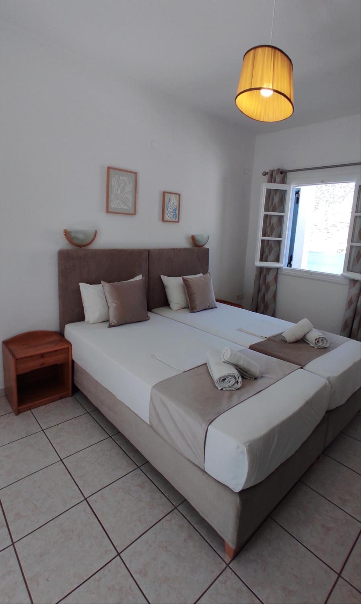 Astrofegia Rooms And Apartments Kamares  Bagian luar foto